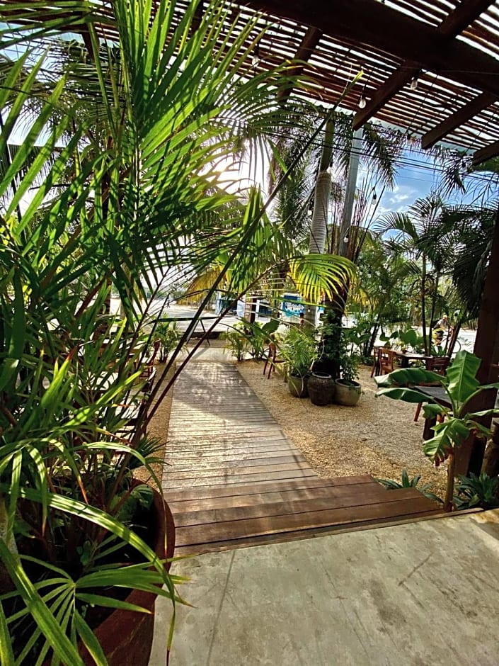 Tulum Townhouse by Amansala