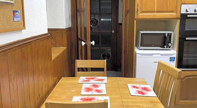 Seaford Lodge Apartments