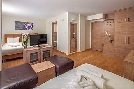 Superior Triple Room