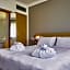 Living Place Hotel