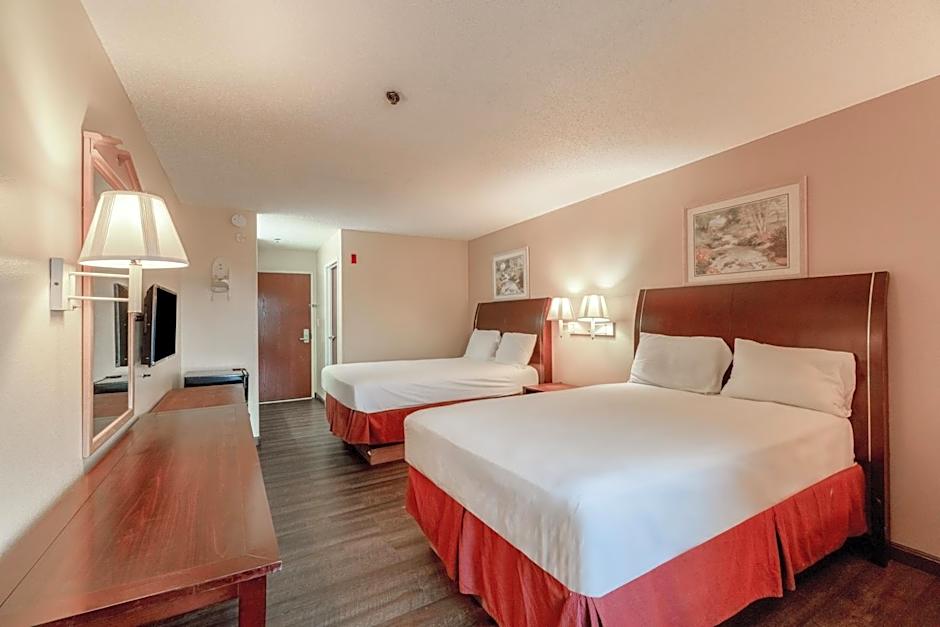 Capital O Fairway Inn - Baytown La Porte TX