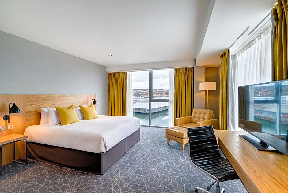 Apex City Quay Hotel & Spa