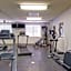 Country Inn & Suites by Radisson, St. Petersburg - Clearwater, FL