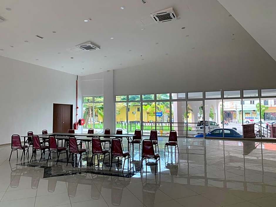 Capital O 90756 Cara Hulu Hotel