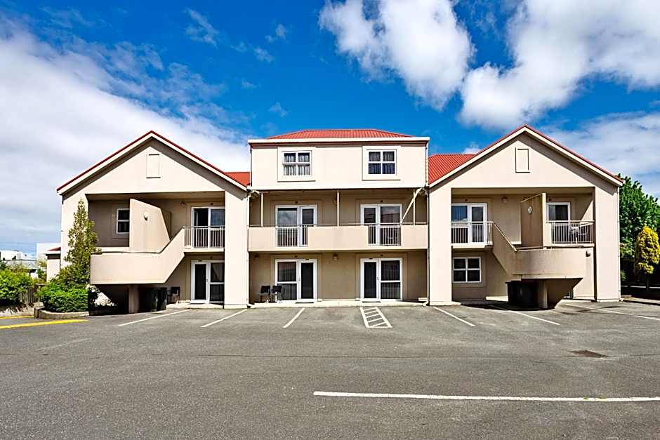 Balmoral Lodge Motel