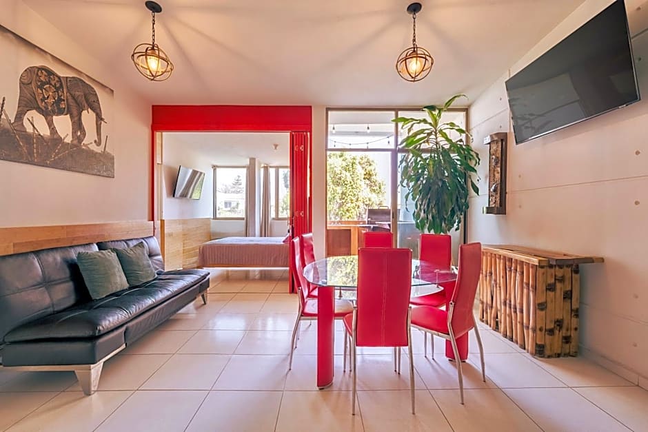Loft Arte y Diseno Alberca Terraza Asador, CUERNAVACA SOMOS EL UNICO AIRBN QUE TE OFRECE 2 EXCLUSIVOS JACUZZIS PROFESIONALES CO