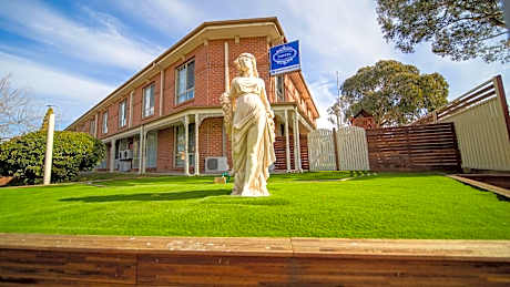 Hamilton's Queanbeyan Motel