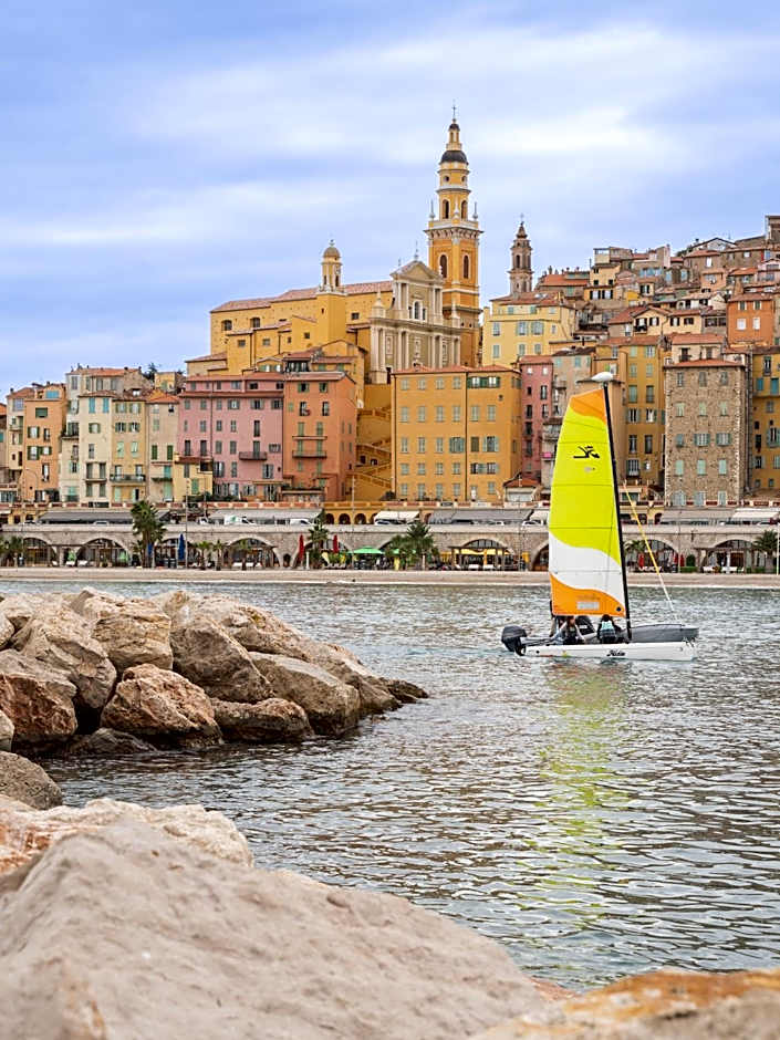 Hotel De Belgique à Menton