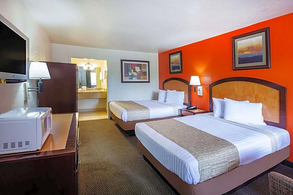 Travelodge by Wyndham Houston Hobby Airport