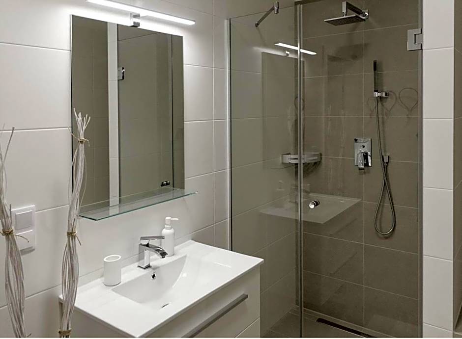 AAA All About Apartments