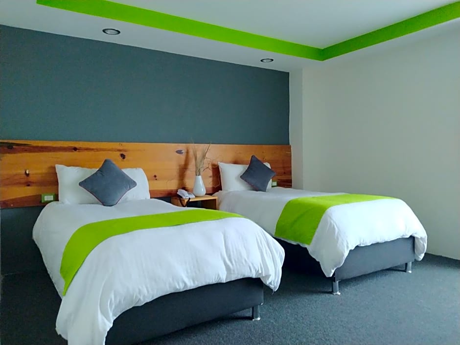 Hotel Brisas Express
