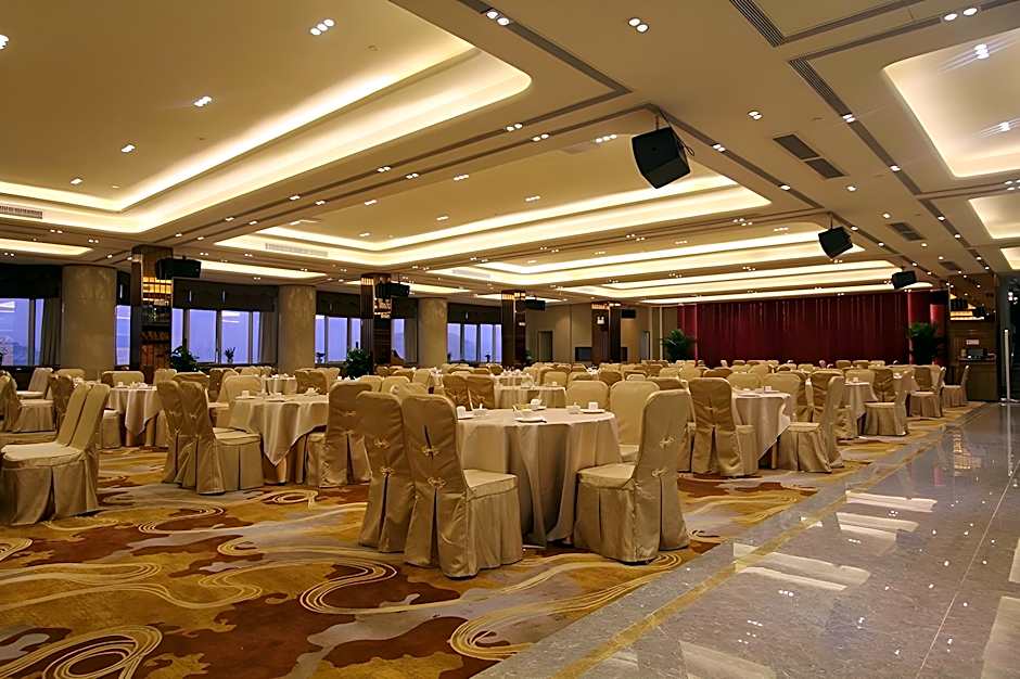 Celeste Paleace International Hotel