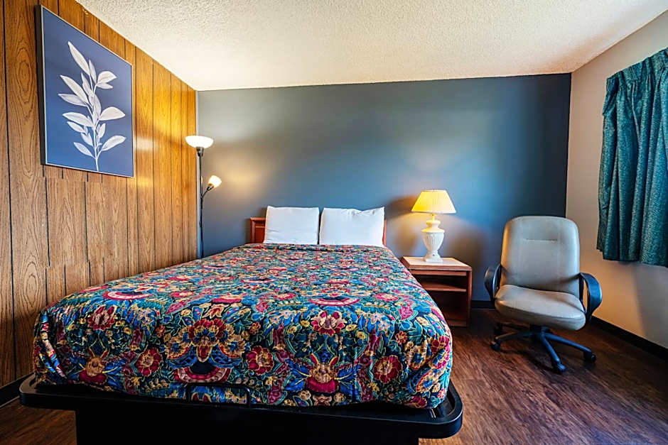 Best Value Inn by OYO Portland OR South East