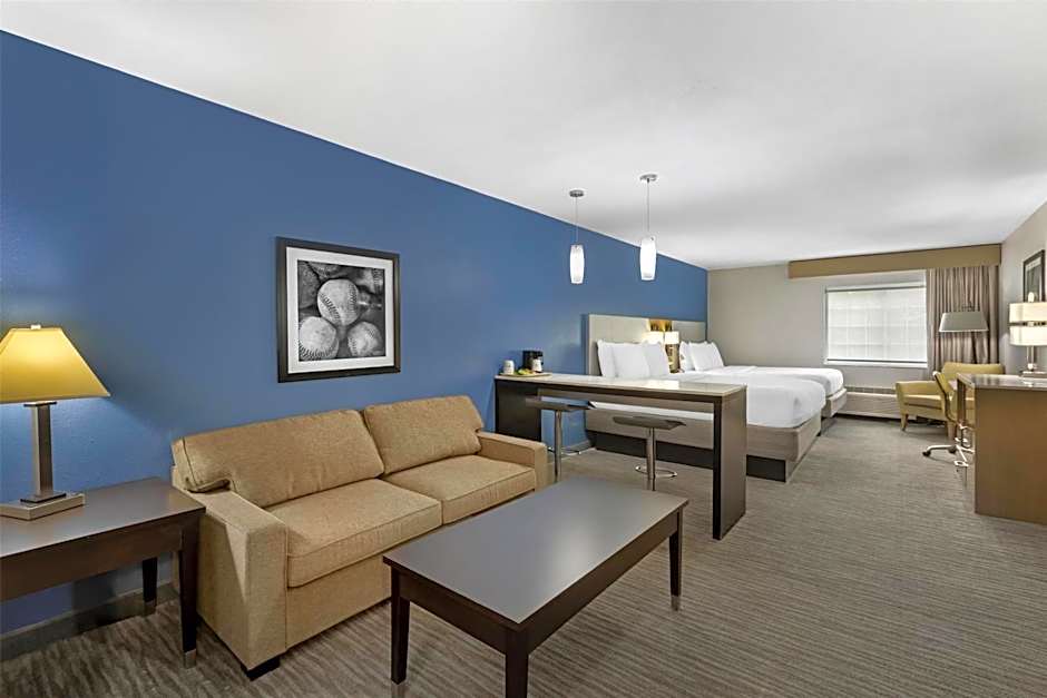 Best Western Cooperstown Inn & Suites
