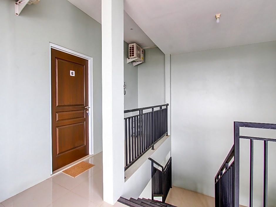 OYO 92477 Anugrah Kostel Syariah