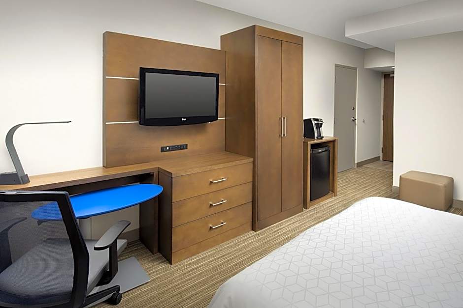 Holiday Inn Express Andover North - Lawrence By IHG