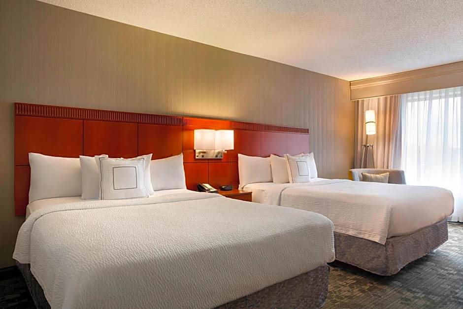 Courtyard by Marriott Champaign