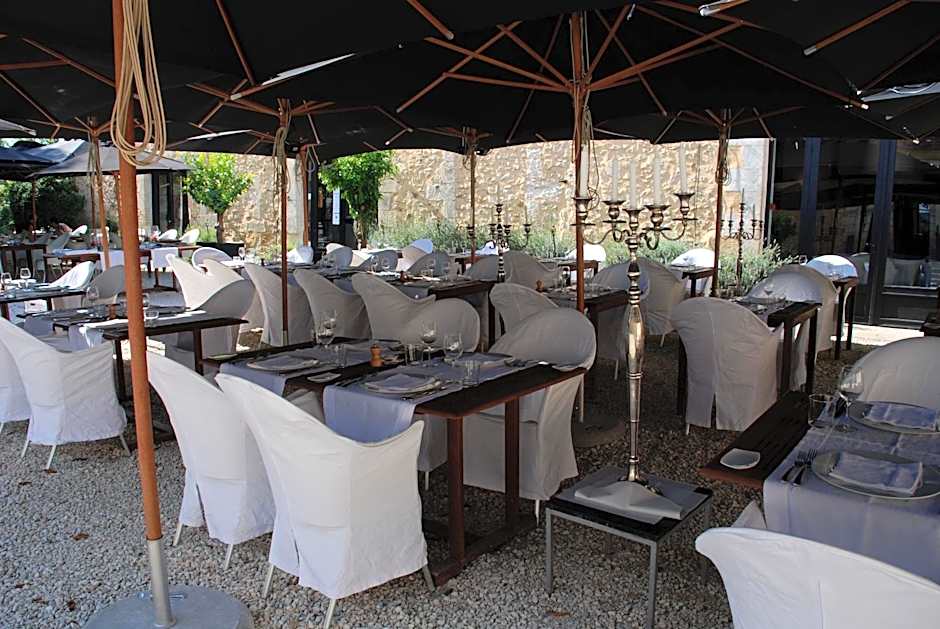 Château Les Merles et ses Villas