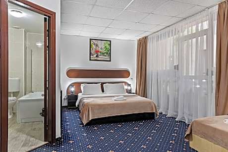 Triple Room with Balcony