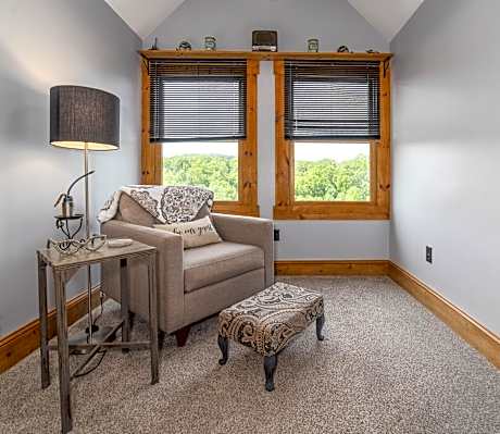 Family Room with Mountain View