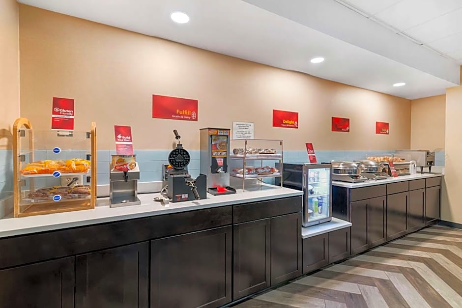 Best Western Plus Landmark Inn