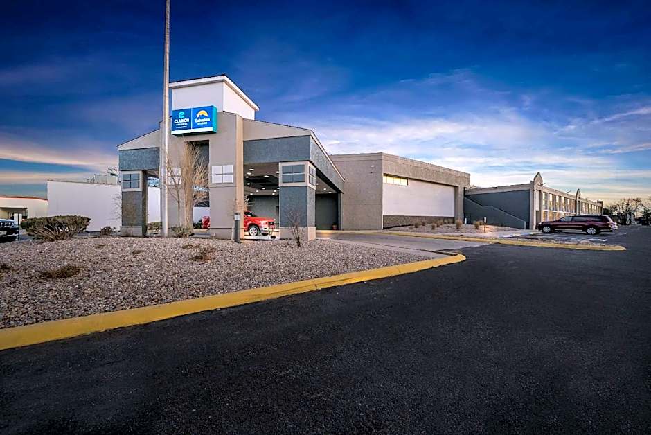 Clarion Inn and Suites Convention Center Kearney