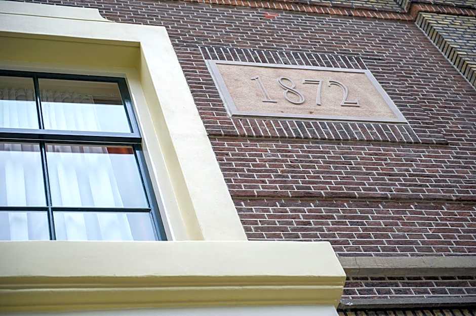 Golden Mansion Apartments