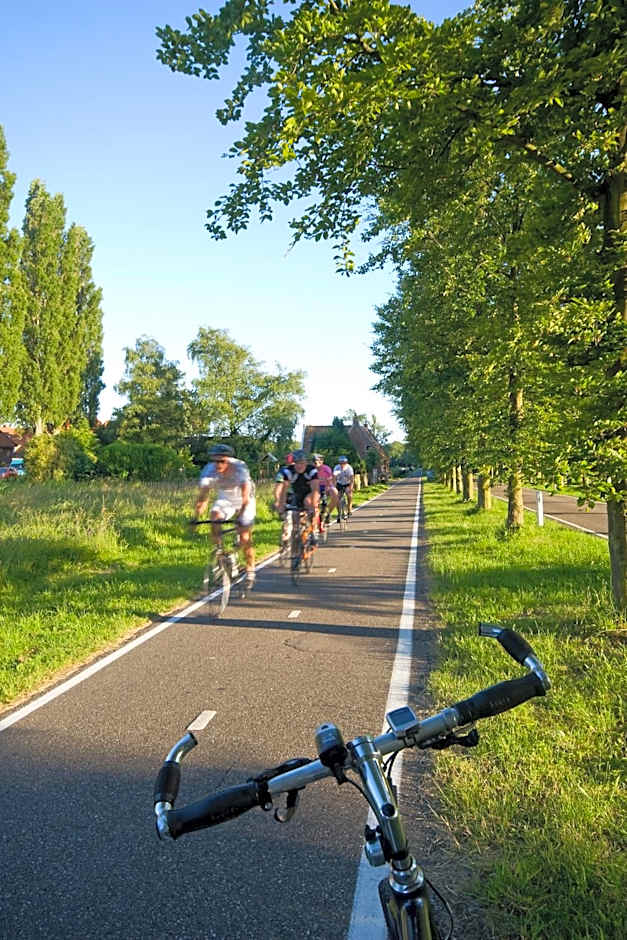 Hotel / Pension Villa Tanahlot