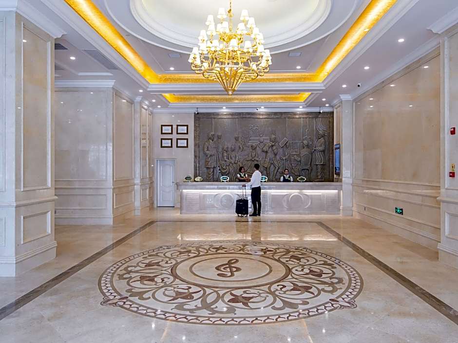 Vienna Hotel Shiyan Shanghai Road