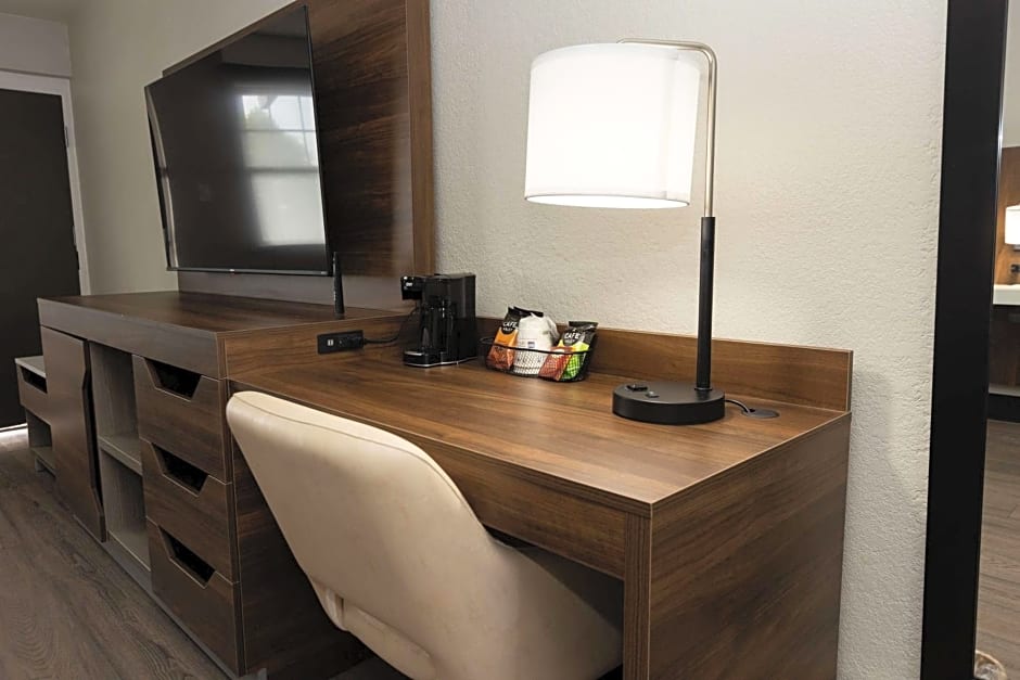 Bhagat Hotels Stone Mountain Atlanta BW Signature Collection