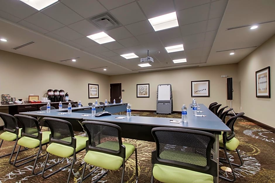 Staybridge Suites The Colony - Frisco By IHG