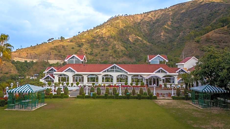 Club Mahindra Kandaghat, Shimla