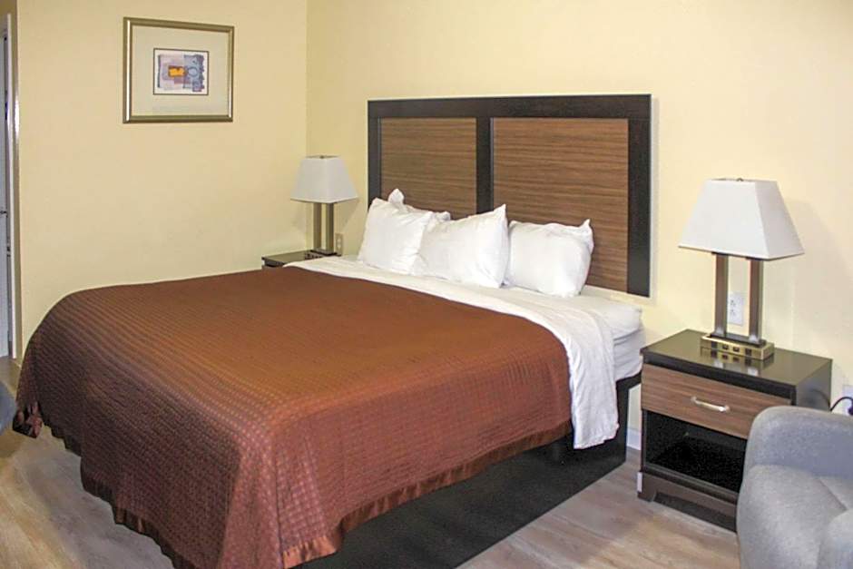 Rodeway Inn Medford South I-5