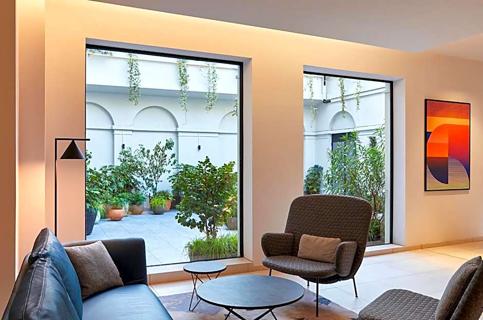 Crowne Plaza Paris République By IHG