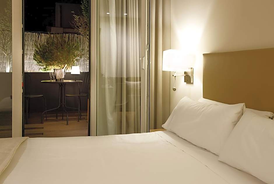 Aparthotel Mariano Cubi