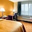 Super 8 by Wyndham Sturtevant Racine