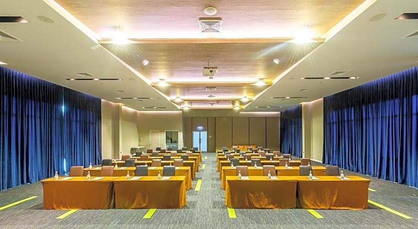 Paeva Luxury Serviced Residence