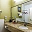 CasaBlanca Inn & Suites Houston - Spring