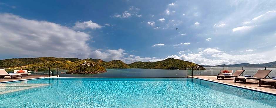 Busuanga Bay Lodge