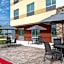 Fairfield Inn and Suites by Marriott Duncan