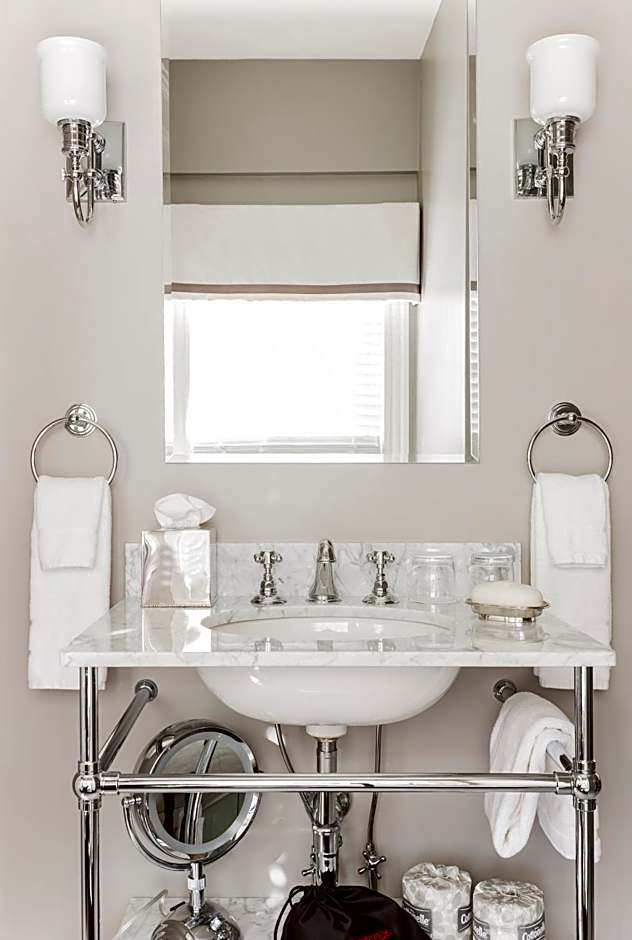 The Inn at Hastings Park, Relais & Châteaux