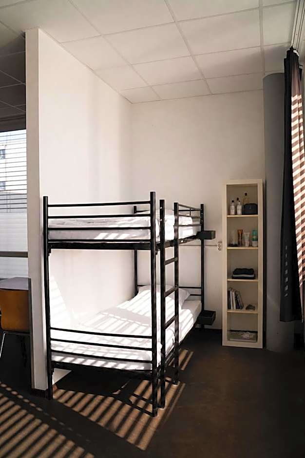 Arena Hostel & Monteurzimmer