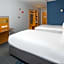 Holiday Inn Express Stevenage By IHG