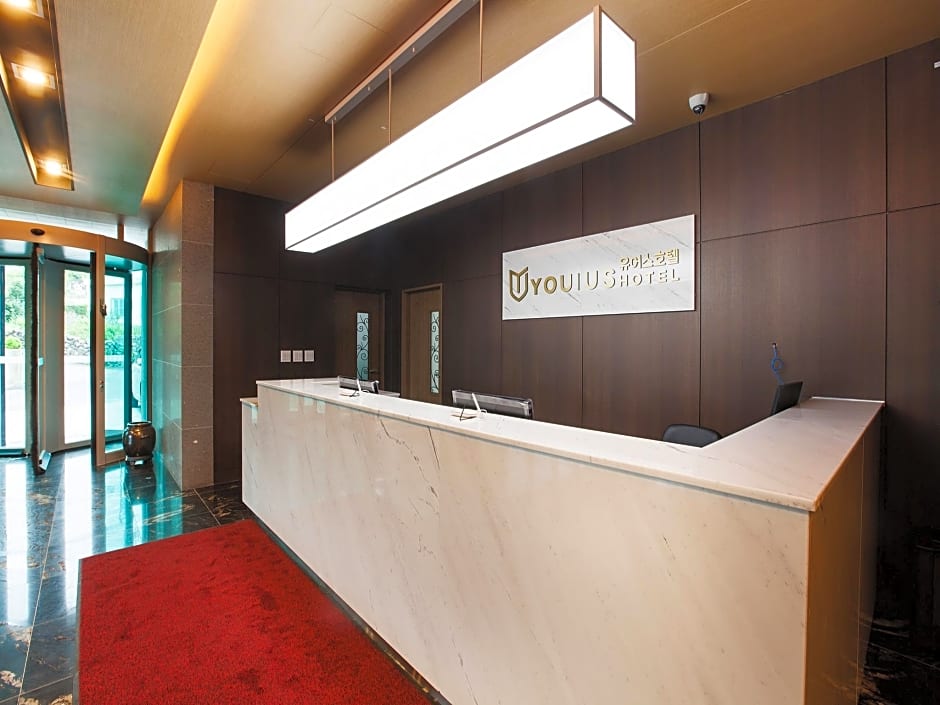 You Us Hotel