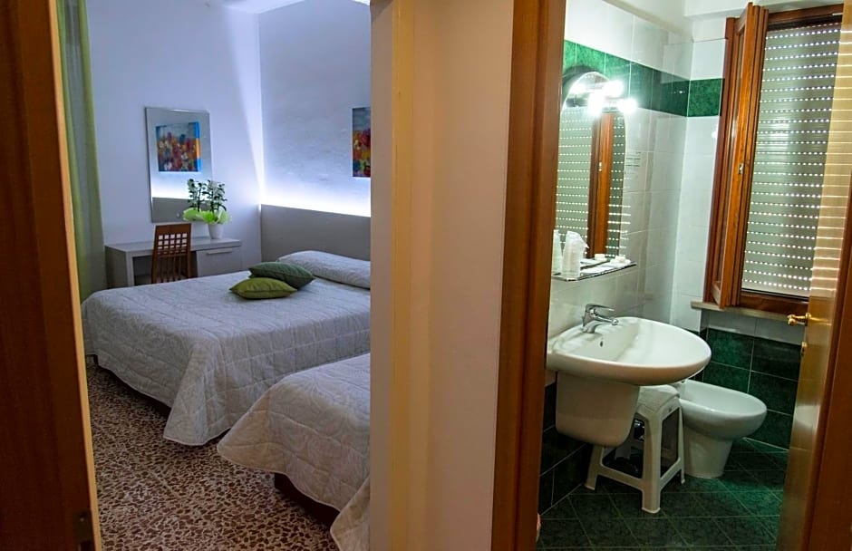 Hotel Rosa Del Tirreno