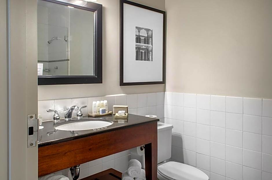 THE RIVERFRONT HOTEL NEW ORLEANS