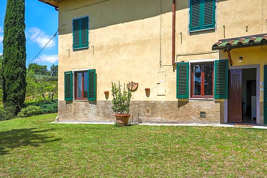 Appartamento con piscina GRAZIA a 10 minuti da FIRENZE, vista campagna