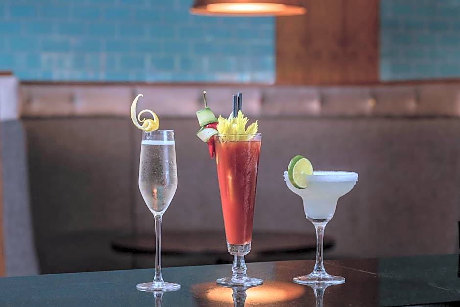 Renaissance by Marriott London Heathrow Hotel