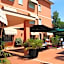 Hotel Liu