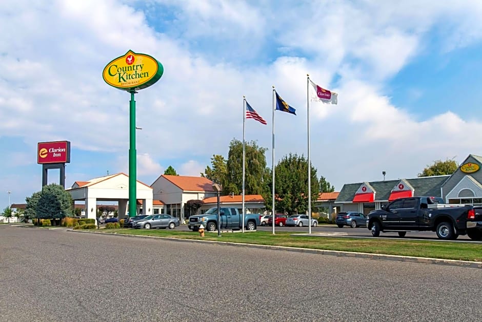 Clarion Inn Ontario
